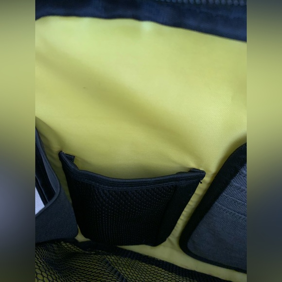 Computer case - Picture 7 of 11